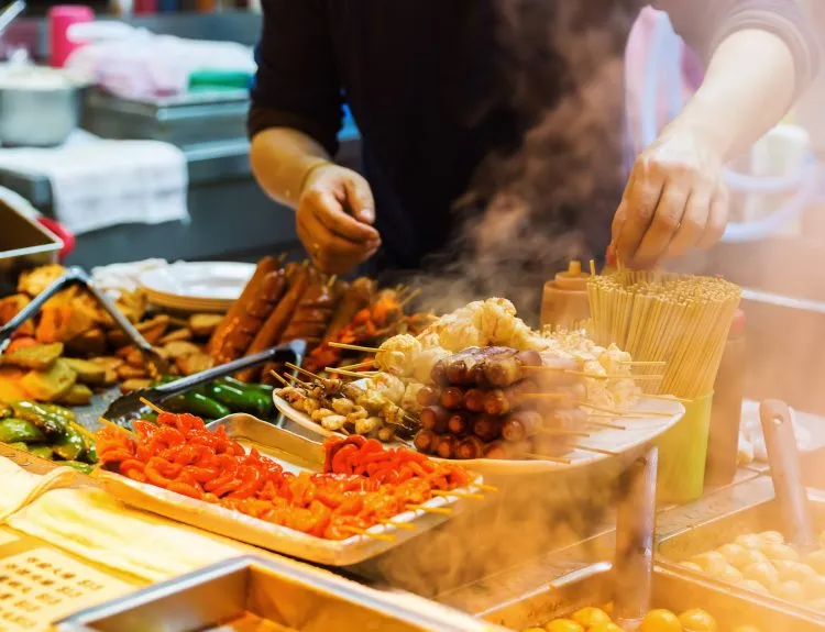 30 Ide Usaha yang Banyak Diminati untuk Lulusan SMA yang Ingin Mandiri